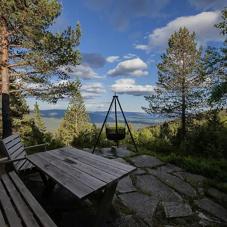 Cozy Private On Lifjell 度假居 *